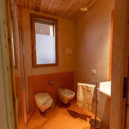 La Torre Di Paglia Bed & Breakfast